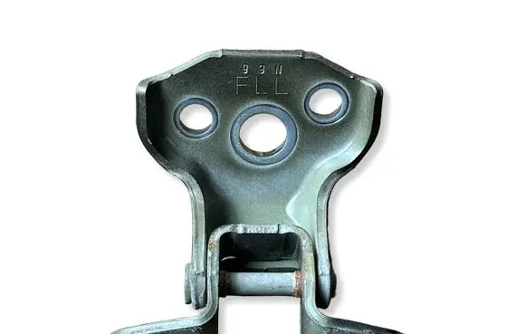 Subaru Outback (BT) Front door lower hinge 