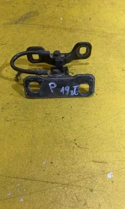 BMW X3 E83 Tailgate/trunk/boot hinge 147KM