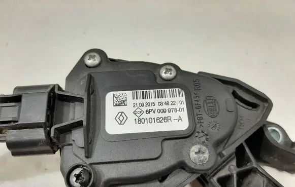 Renault Master III Accelerator throttle pedal 180101626R