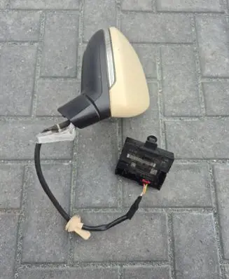 Front door electric wing mirror
