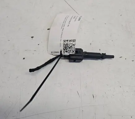 Audi A6 S6 C5 4B Sensor 1J0973722