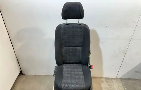 Mercedes-Benz Sprinter W906 Front passenger seat