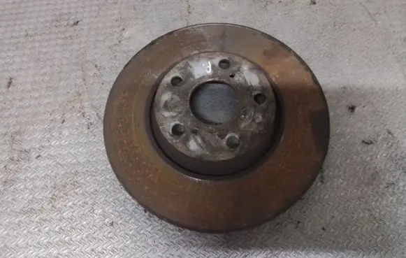 Toyota Auris 150 Front brake disc