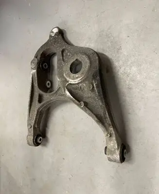 Mercedes-Benz GL X166 Rear upper control arm/wishbone A16606