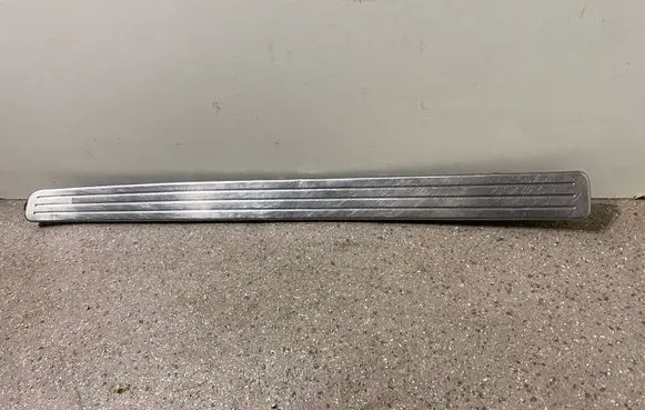 Porsche Cayenne (9PA) Front sill trim cover 7L0853655 7L0853655A