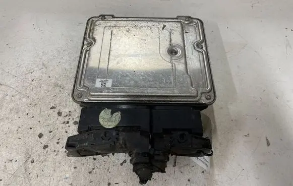 Opel Insignia A Engine control unit/module 55574903 55573560 0281016704