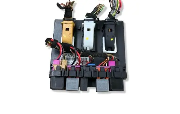 Skoda Octavia Mk2 (1Z) Comfort/convenience module 1K0937087