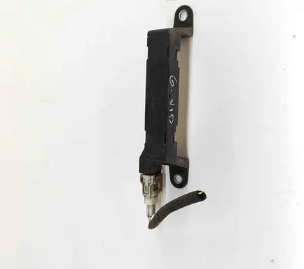 Lexus CT 200H Keyless system antenna 8999730070