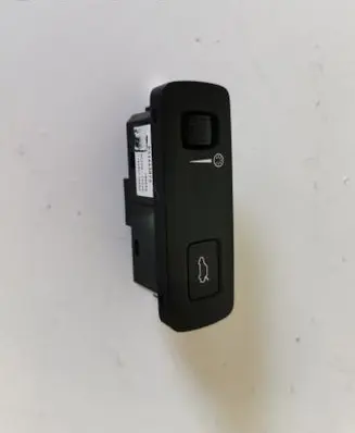 Volvo XC60 Tailgate/boot open switch button P31443873