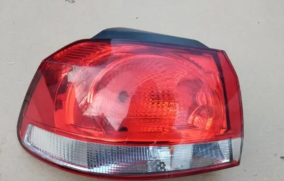 Volkswagen Golf VI Rear/tail lights 5K0945095E 5K0945111
