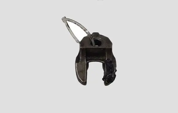 Peugeot 508 Fuel Injector clamp holder