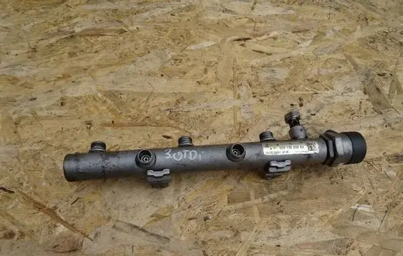 Audi A5 8T 8F Fuel main line pipe 059130090AJ