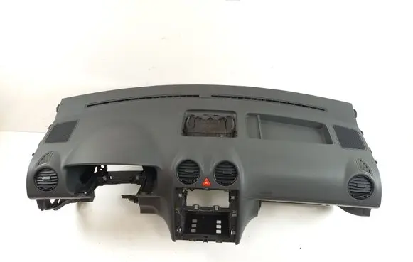 Volkswagen Caddy Dashboard 2K1857003 2K1858295C 2K1858003