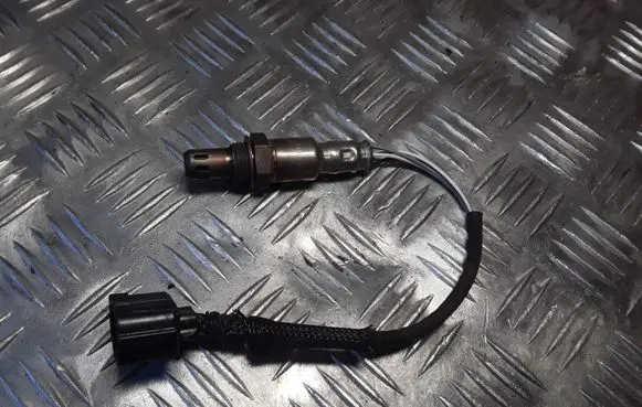 Mercedes-Benz Vito Viano W639 Lambda probe sensor A0085427818