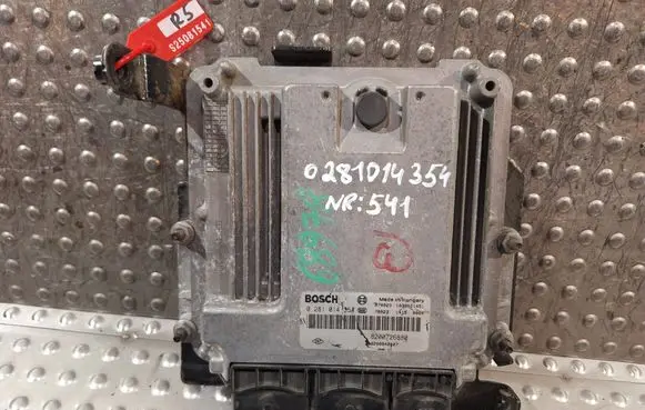 Renault Laguna III Engine control unit/module S25081541 0281014354 8200726880