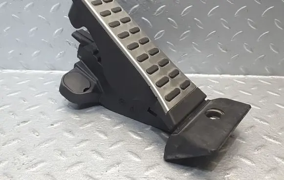 KIA Optima Accelerator throttle pedal 32700D4300 0554A2D4300 351902E000