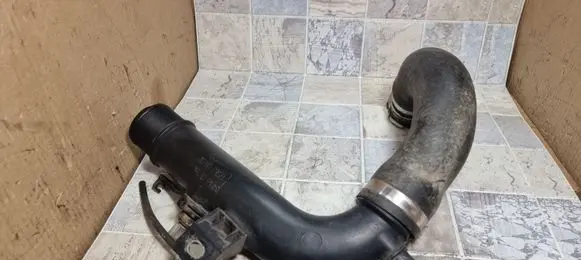 Toyota Corolla Verso AR10 Intercooler hose/pipe 173620R010