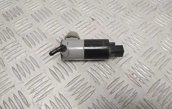 Polestar 2 Headlight washer pump 32274158