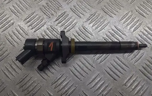 Mazda 3 I Fuel injectors set 0445110259