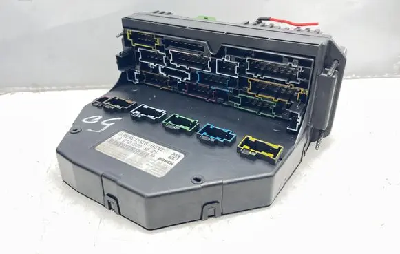 Mercedes-Benz C W204 Fuse box set A2129003825 A2129010907 A2129027408