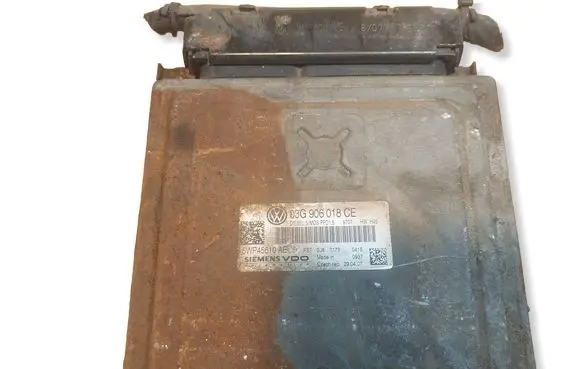 Volkswagen PASSAT B6 Engine control unit/module ECU 03G906018CE 5WP45610AE PPD15