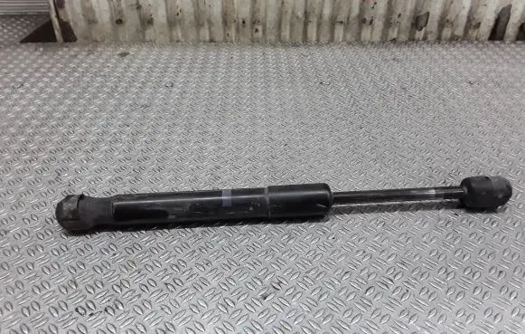Mazda 3 I Tailgate/trunk strut/damper BN8W56930B