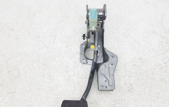 Ford Escape IV Brake pedal LX612D094 LX612D094KC FRPPA