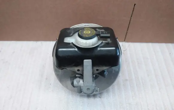Audi A6 S6 C7 4G Brake booster 4G1612103G