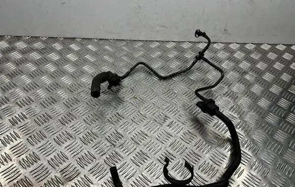 Skoda Octavia Mk2 (1Z) Vacuum line/pipe/hose 03F133366B 03F133518E 6QE906517A