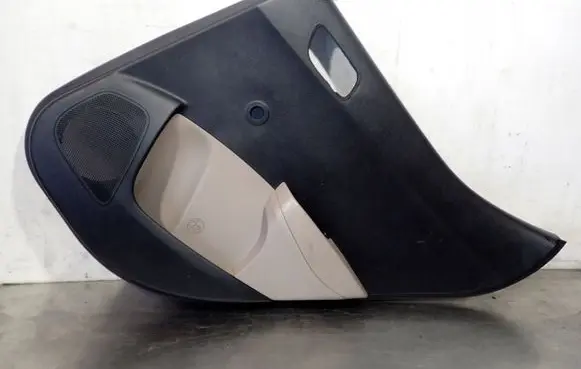 Hyundai i10 Coupe rear side trim panel 88320-B9000