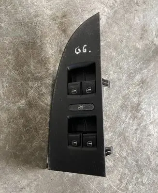 Volkswagen Touran I Electric window control switch 1K4969857B