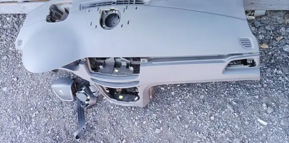 Peugeot 508 Dashboard 9688971380