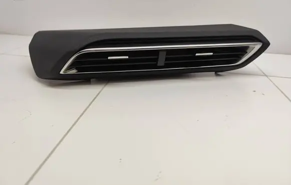 Peugeot 3008 II Dash center air vent grill 9814075577