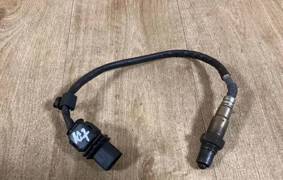 Opel Insignia A Lambda probe sensor 1928404687