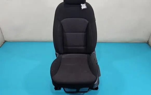 Hyundai Elantra VI Front driver seat IMPRK1432349