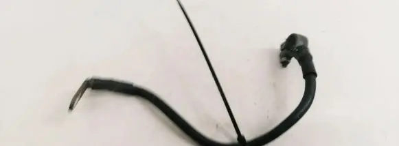 Volkswagen PASSAT B5 Positive cable (battery)