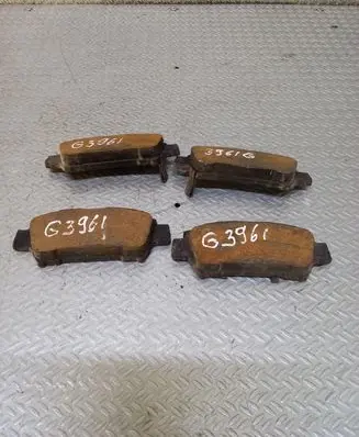 Toyota Previa (XR30, XR40) II Brake pads (rear) 