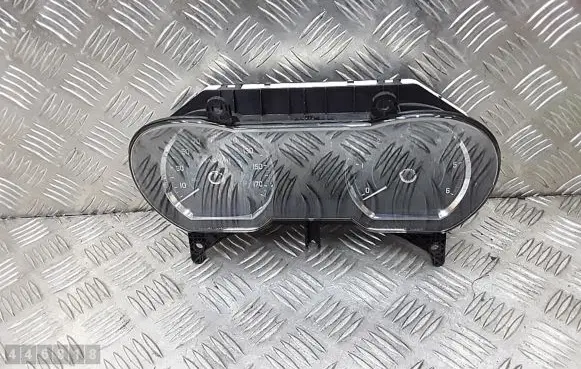 Jaguar XF Speedometer (instrument cluster) bw8310849jf