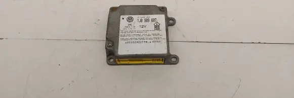 Volkswagen PASSAT B5 Airbag control unit/module 1J0909607 4597020 5WK4199
