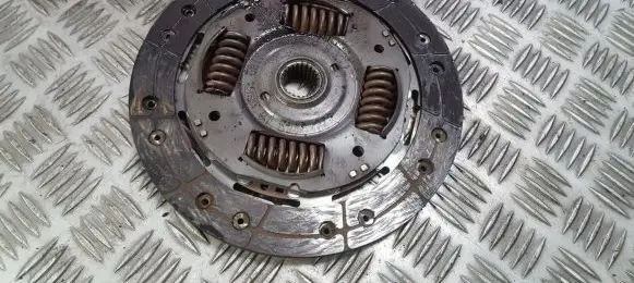 Ford Mondeo MK II Clutch pressure plate 