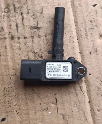 Audi Q7 4L Exhaust gas pressure sensor 0281006006 059906051A