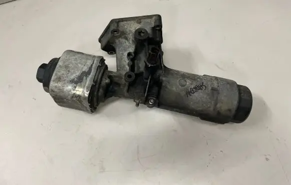 Volkswagen Sharan Oil filter mounting bracket 038115389