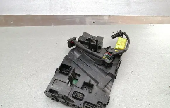 Volkswagen Touran I Other control units/modules 1K0953549