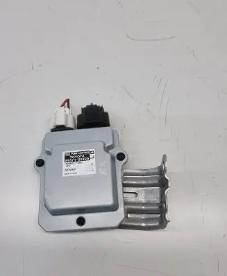 Lexus RX 450H Fuel injection pump control unit/module 8957158020