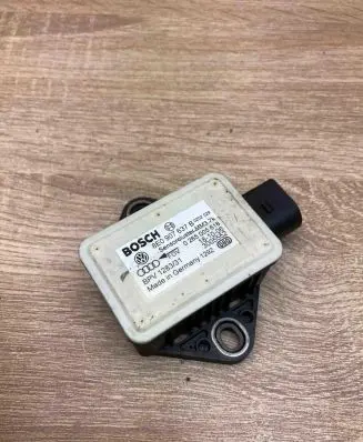 Audi A4 S4 B7 8E 8H ESP acceleration yaw rate sensor 8E0907637B 0265005618