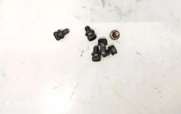 Hyundai i20 (PB PBT) Nuts/bolts 