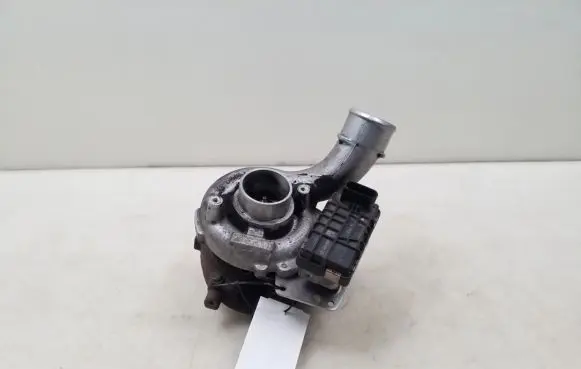 Audi A6 S6 C6 4F Turbo 059145721E