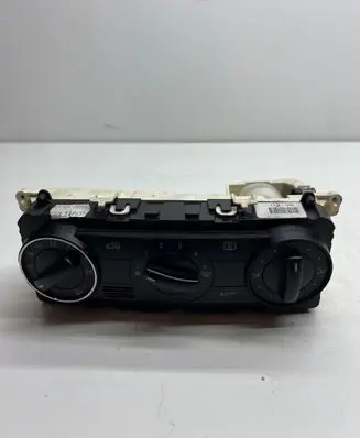 Mercedes-Benz A W169 Climate control unit A1698301385 69780005 0604141