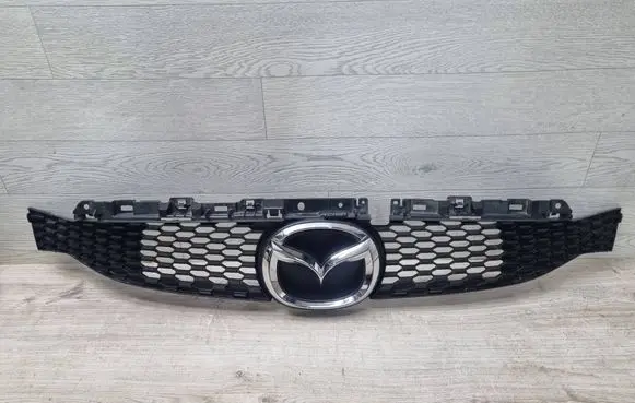 Mazda MX-30 Front grill DN4E50711