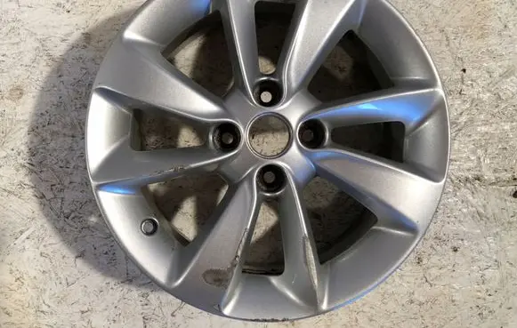 Opel Adam R15 alloy rim 